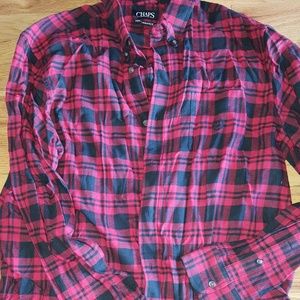 Men's long sleeved button up shirt